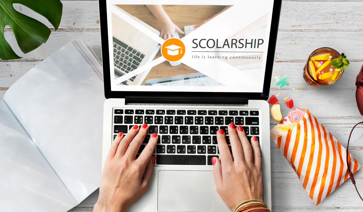 Find Scholarships for Your Online Finance Degree